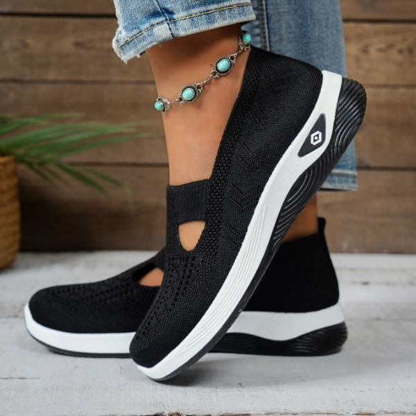 STRIDEKNIT™ - WOMEN'S SHOES WITH FLEXIBLE COMFORT