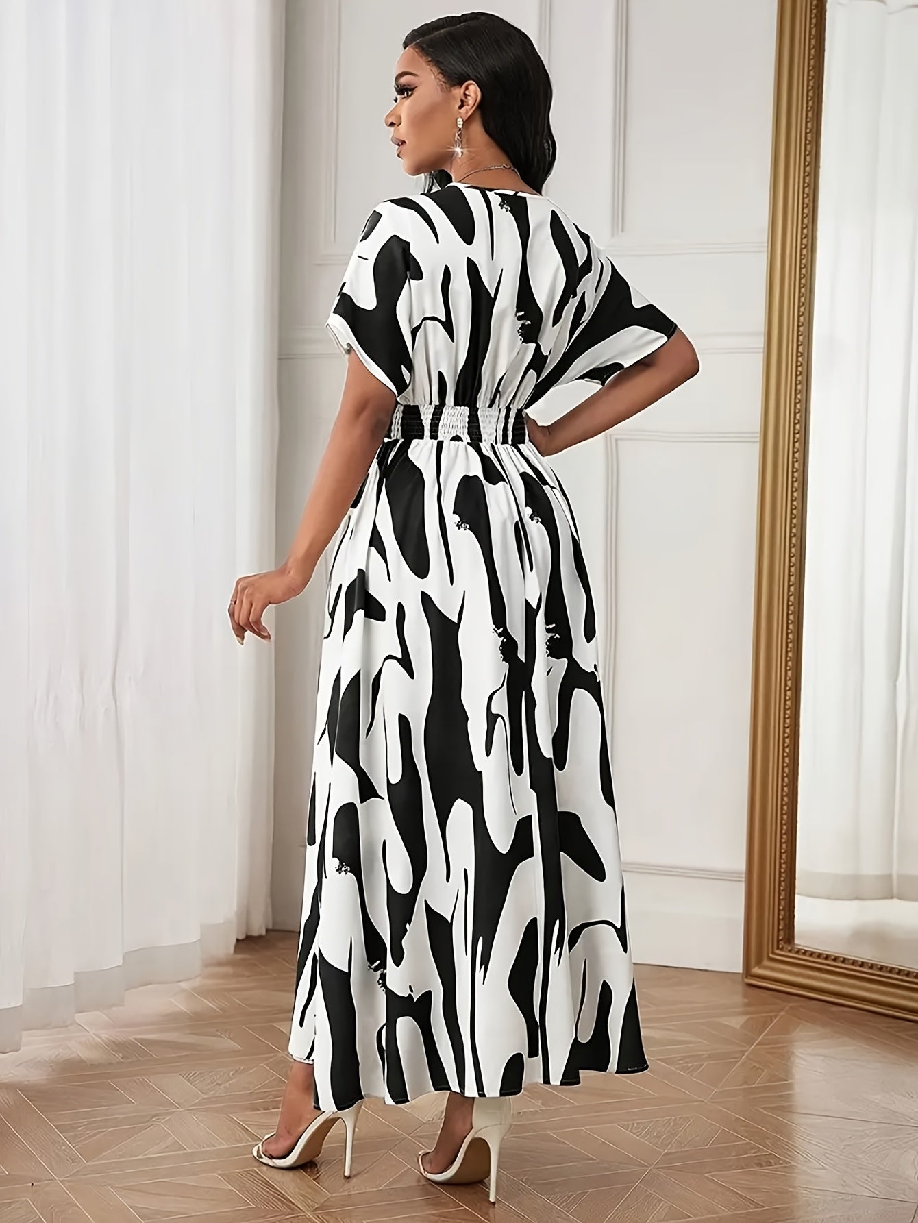Veloura™ | Elegant Flowing Statement Maxi