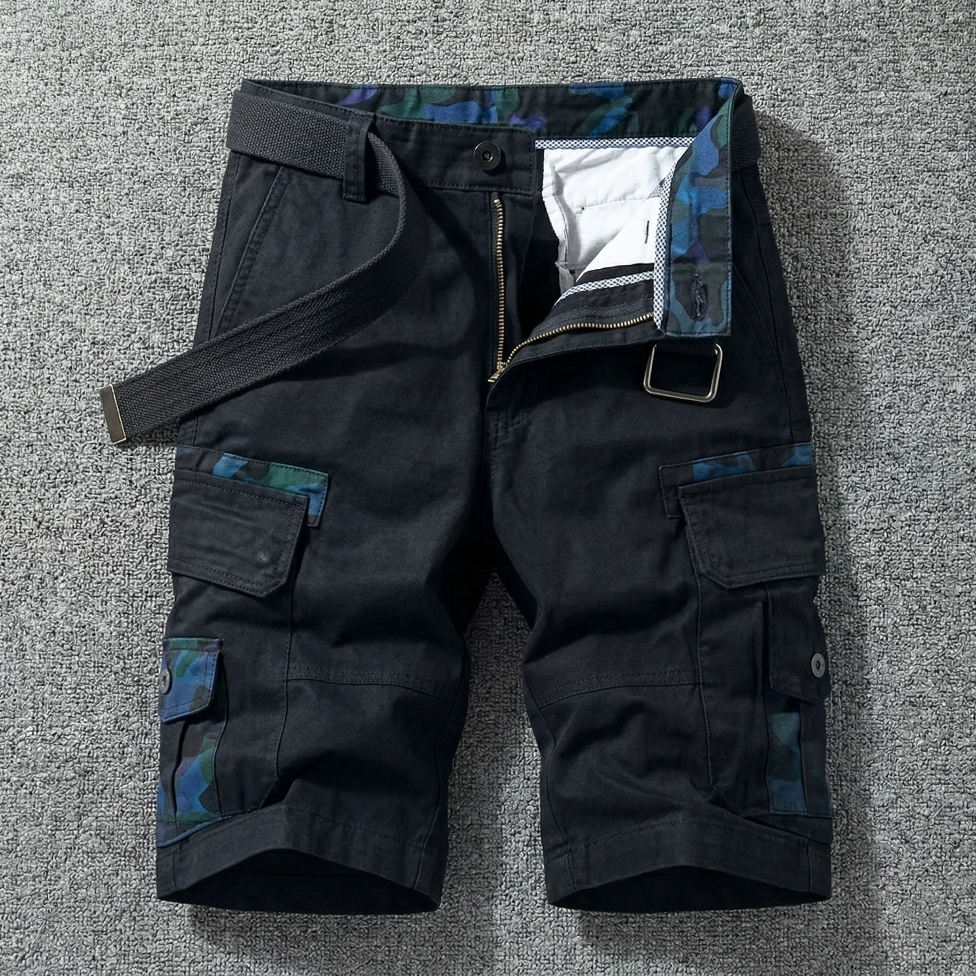 Hedan - Cargo Shorts With A Belt