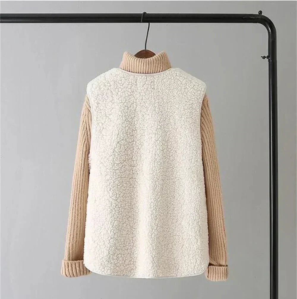 Hayden Annelore | Classic Cardigan