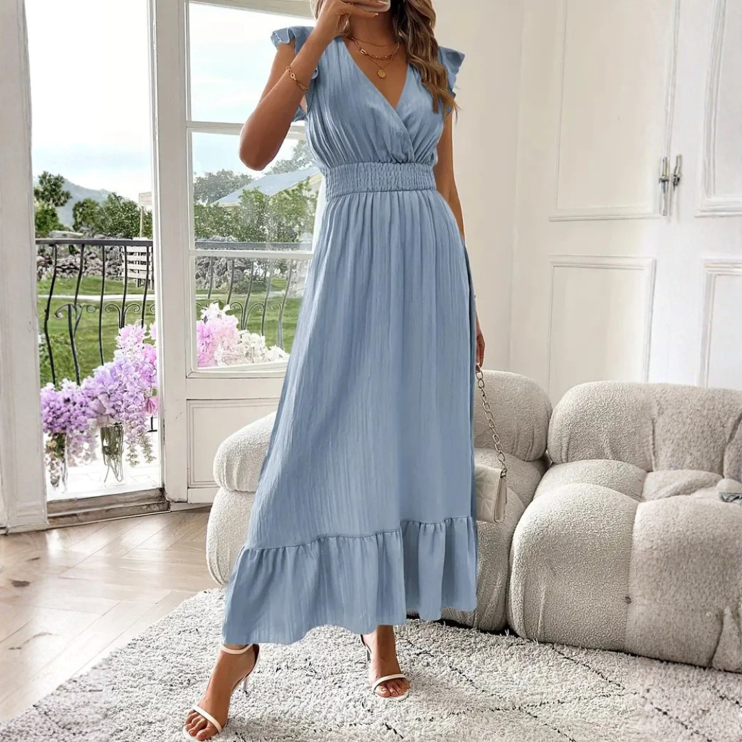 Amelia | Timeless And Flowing V-Neck Maxi Dress