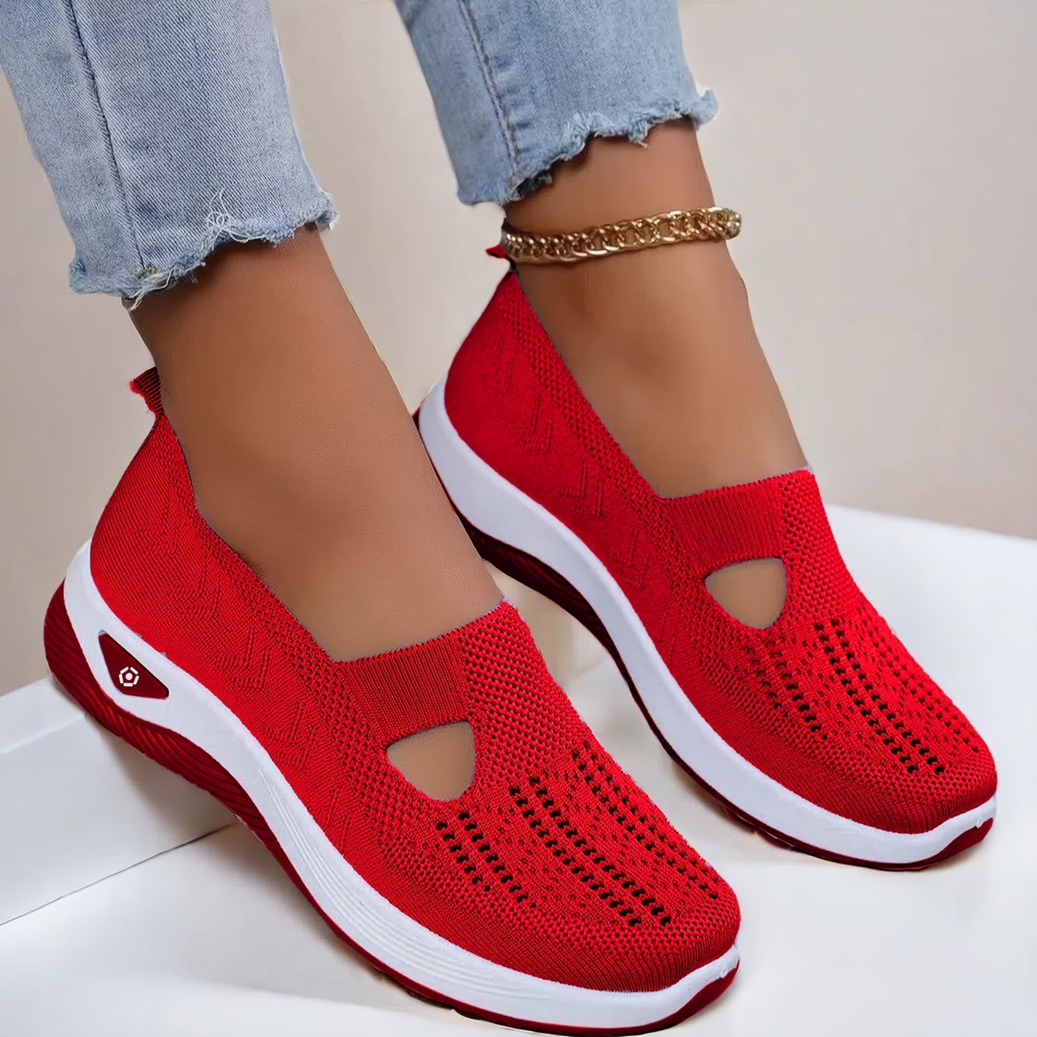 STRIDEKNIT™ - WOMEN'S SHOES WITH FLEXIBLE COMFORT