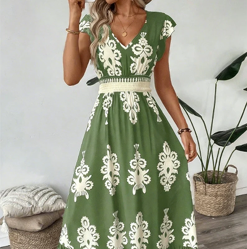 Candela - Baroque maxi dress with a V-neckline