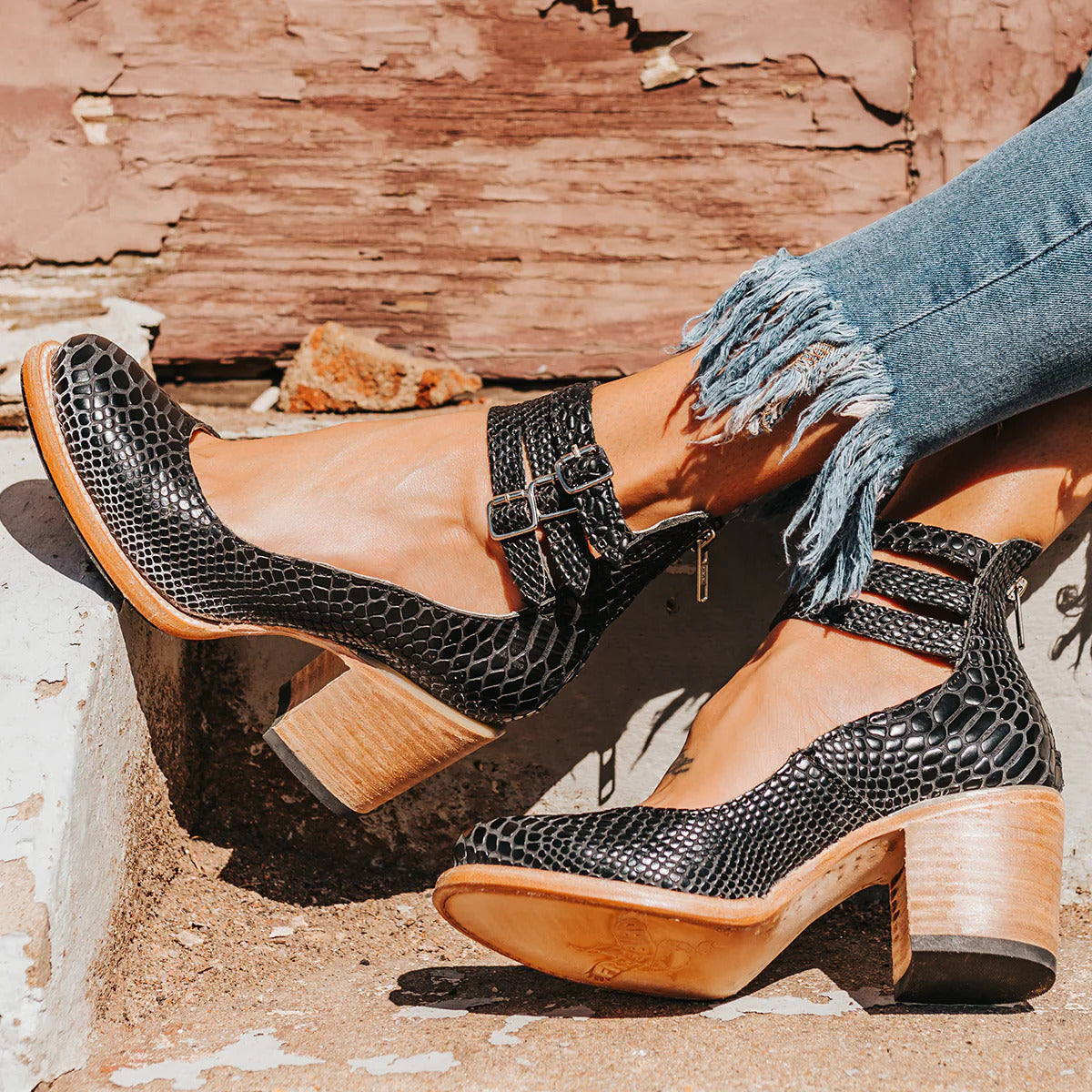 MARISA™ - CHIC STATEMENT HEELS