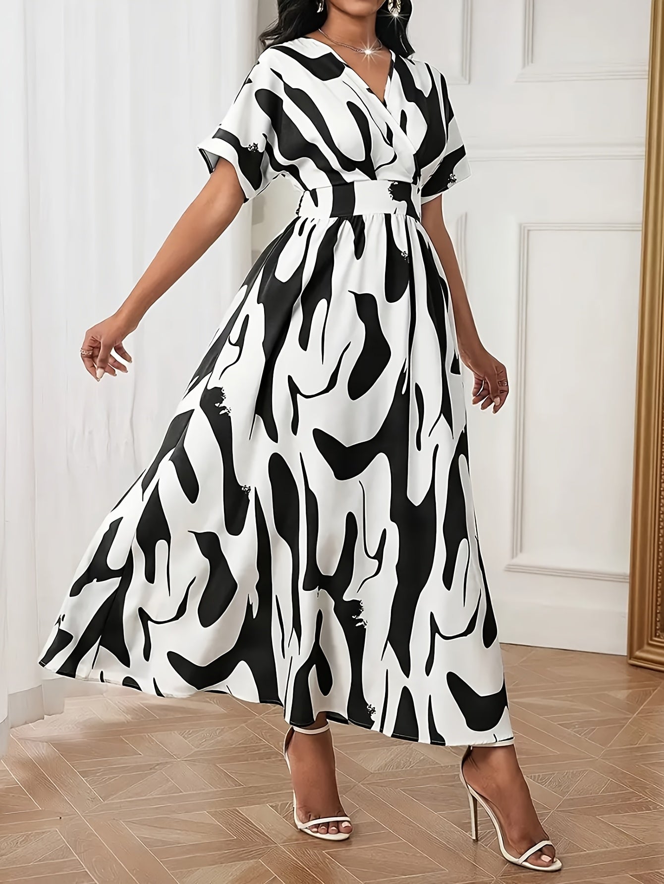 Veloura™ | Elegant Flowing Statement Maxi