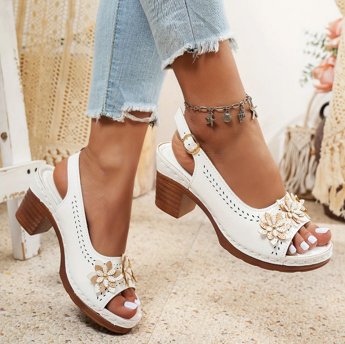 DIANA | STYLISH THICK HEELS SANDALS