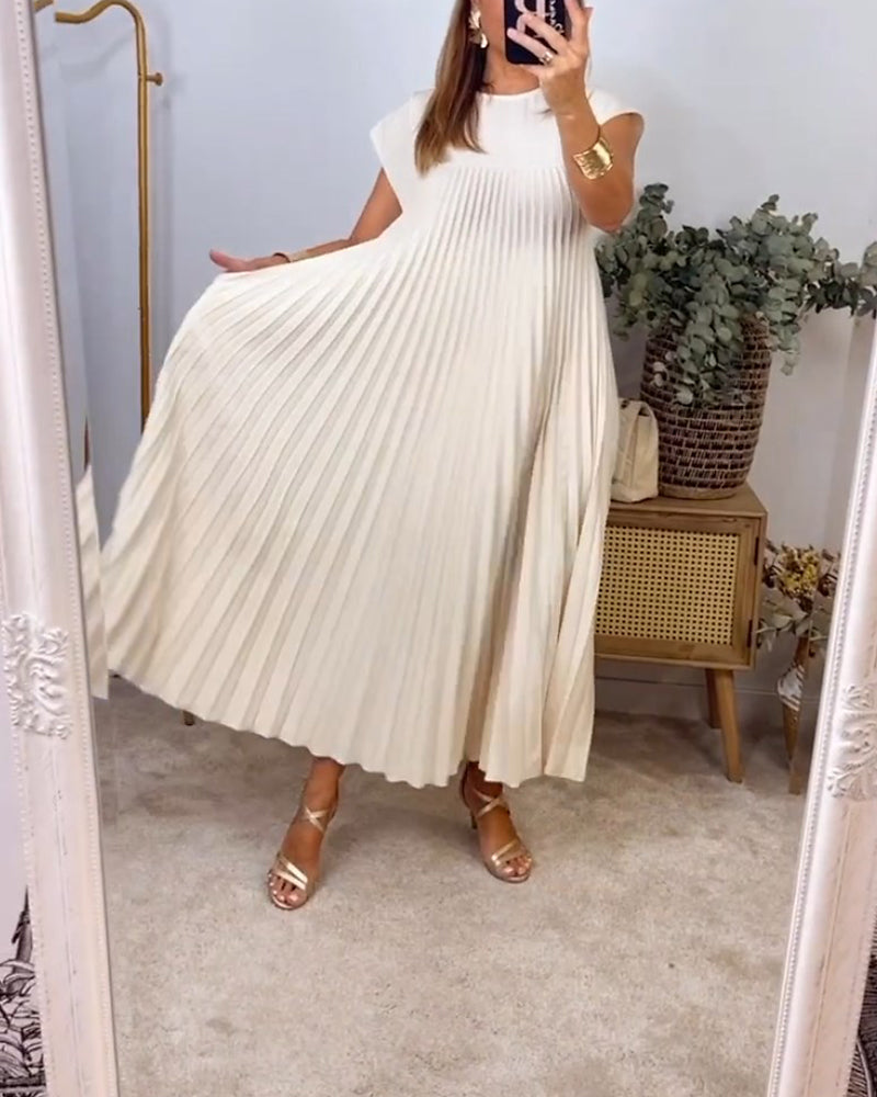 Ida™ – Pleated Maxi Dress