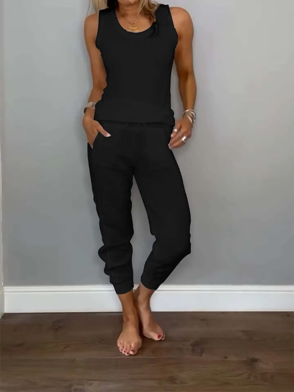 Elowen™ - ELEGANT OUTFIT WITH FLATTERING SILHOUETTE