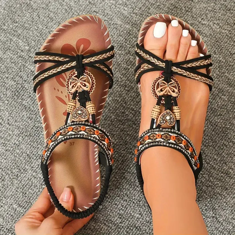 Colella™ - ELEGANT SANDALS WITH FLORAL DETAIL